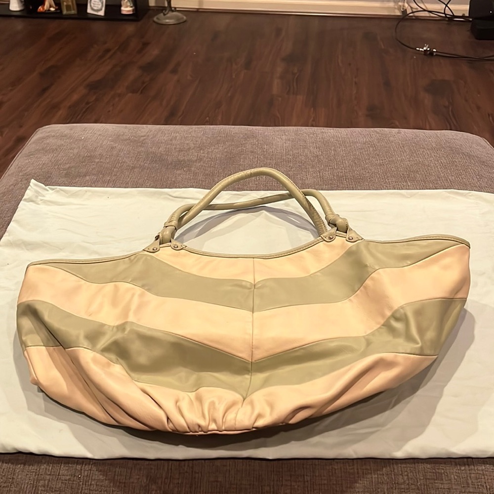 Nine West cream/light green bag